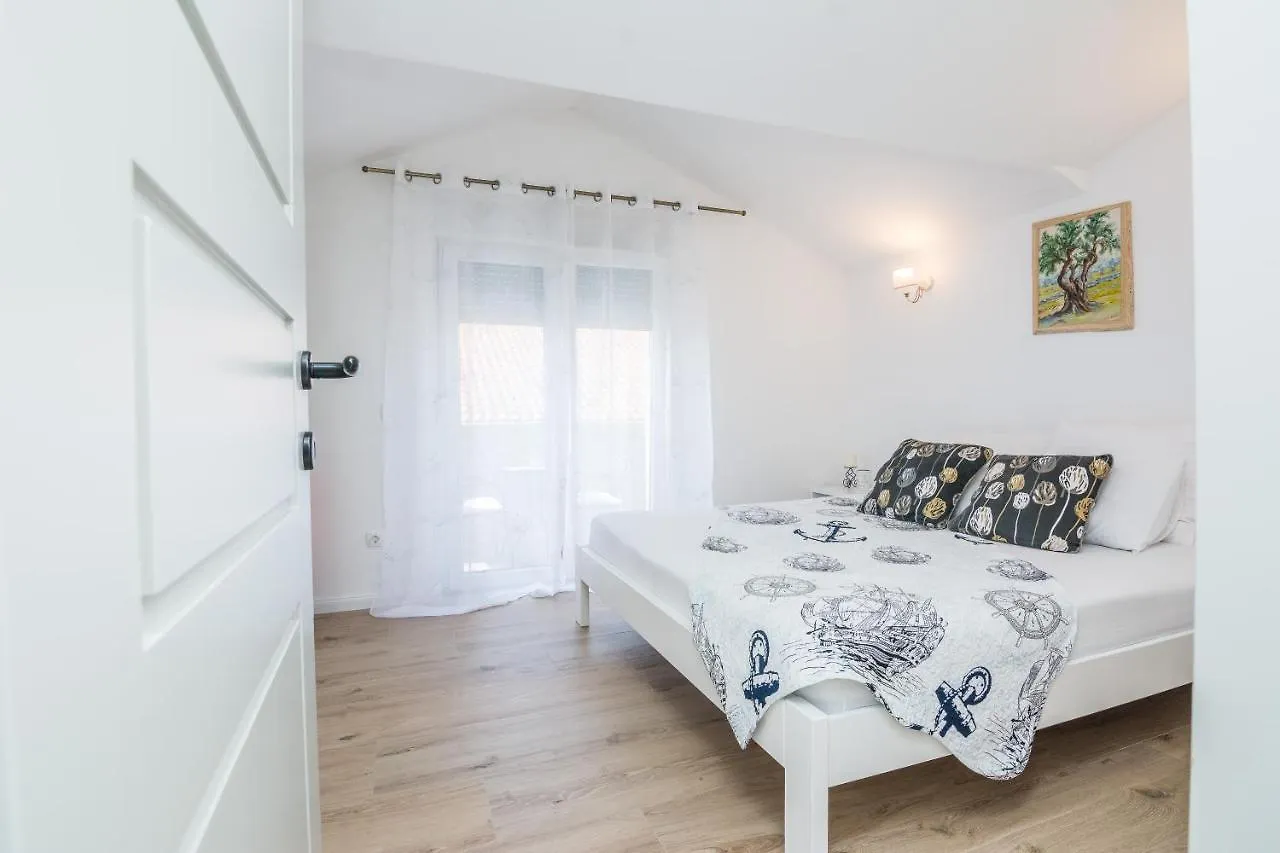 Apartment Velika Obala 2 Bibinje